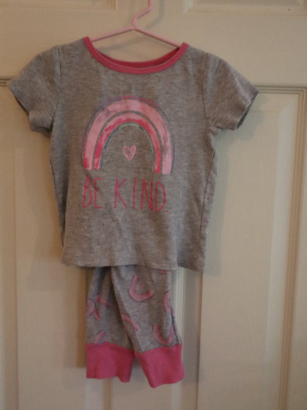Rae Dunn Pink Grey Rainbow Pajama Set "Be Kind" Girls 4T